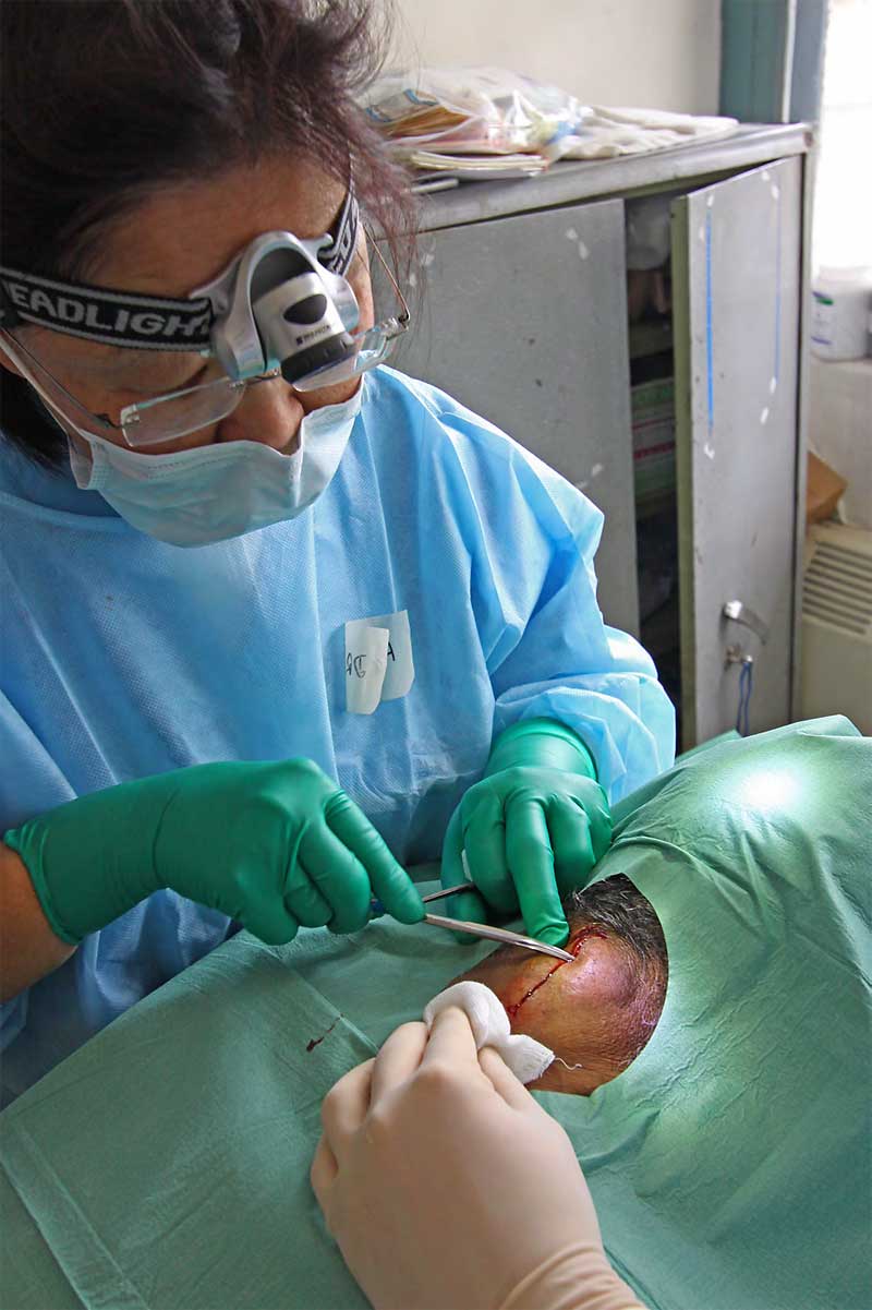 Dr Myra Elliott and other skilled physicians on the team also performed many surgeries for local people suffering from small tumors, lesions and injuries